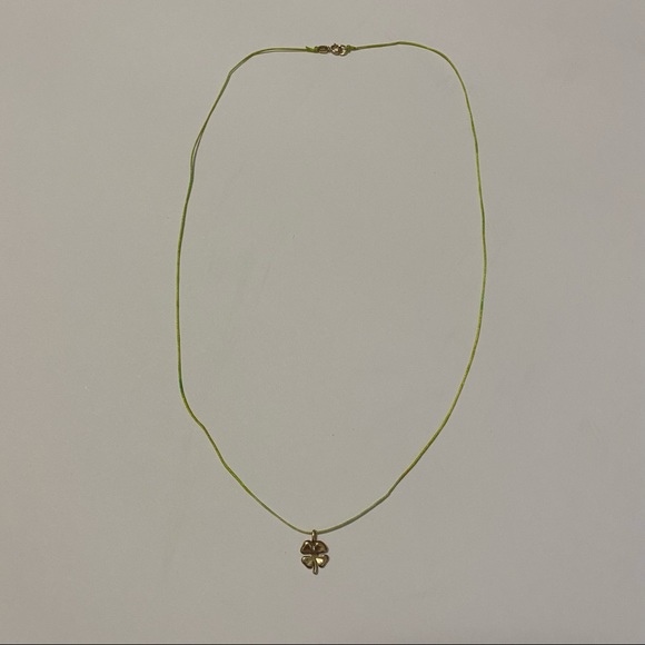 10K Yellow Gold 4 Leaf Clover on Green Cord Necklace - Picture 6 of 9
